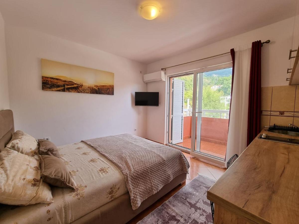 Dom Apartments Budva Ngoại thất bức ảnh
